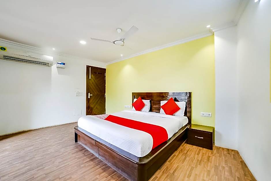 Hotel Carol Garden by OYO Rooms – Delhi, NY