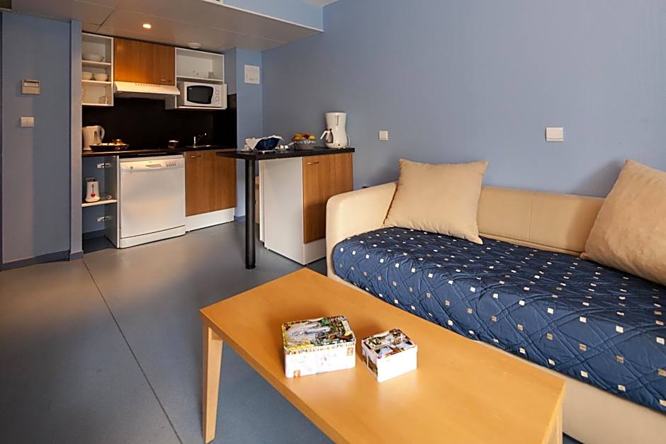 Villa Mariale by Popinns