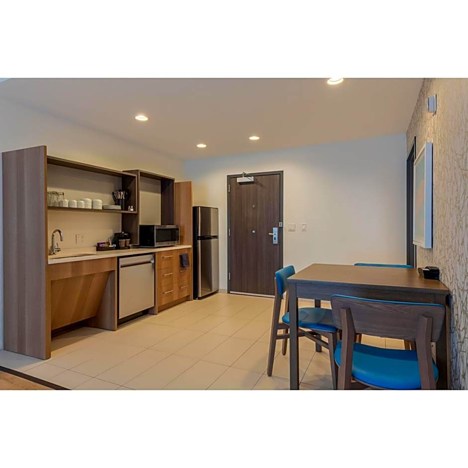 Home2 Suites by Hilton Raynham Taunton