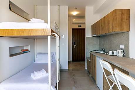 Funky Vibes Room for 4