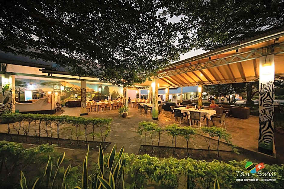 Tan-Swiss Lodge