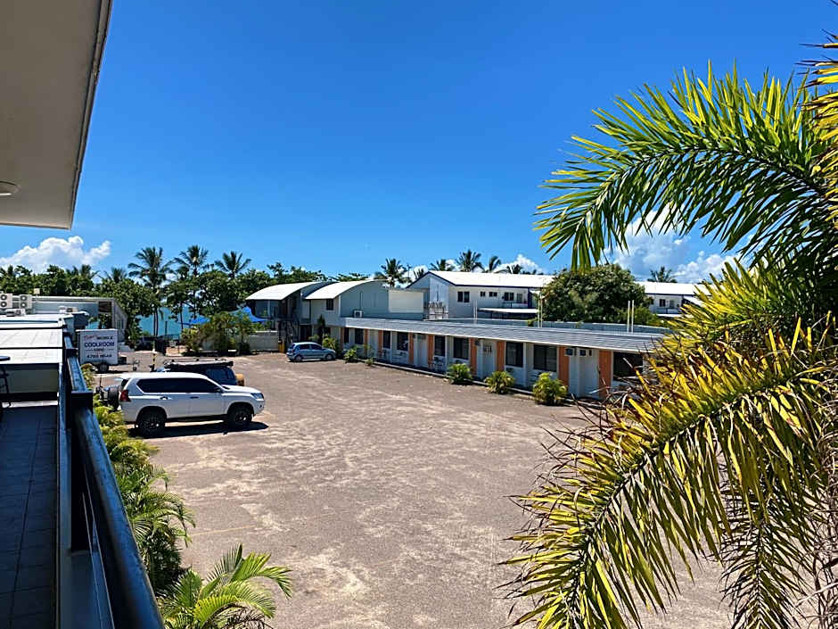 Shoredrive Motel