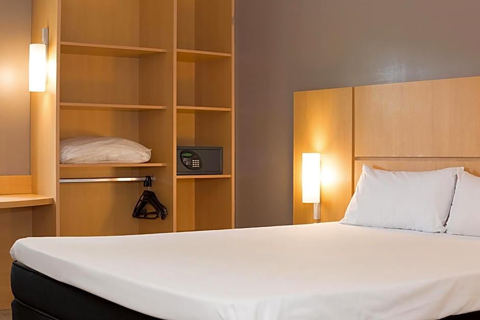 Hotel Ibis Buenos Aires Congreso