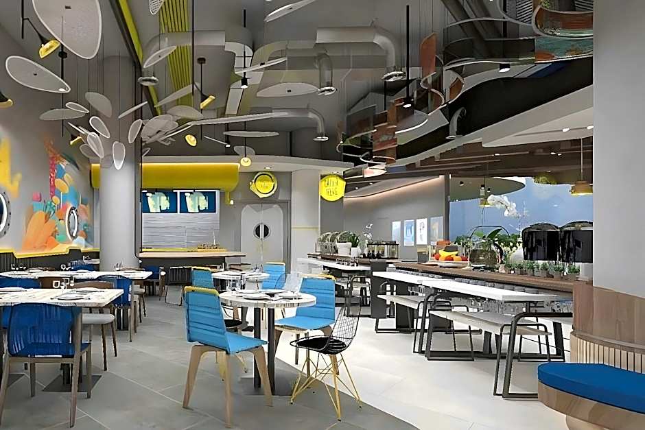 YELLO Kuta Beachwalk Bali