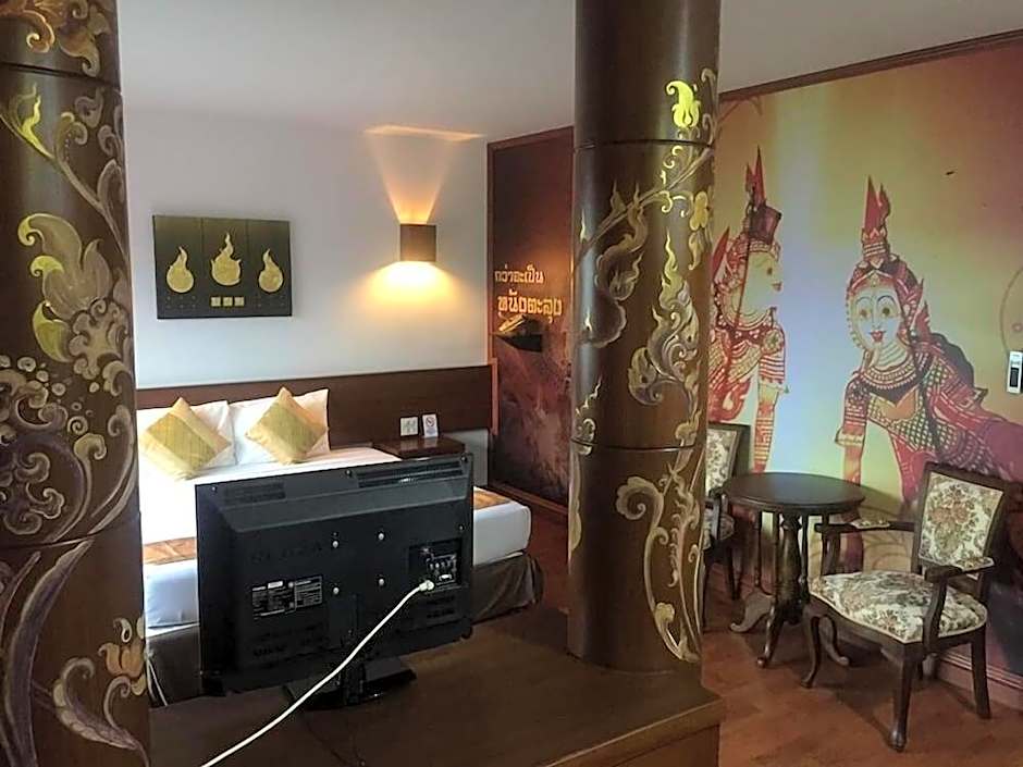 The Ligor City Hotel