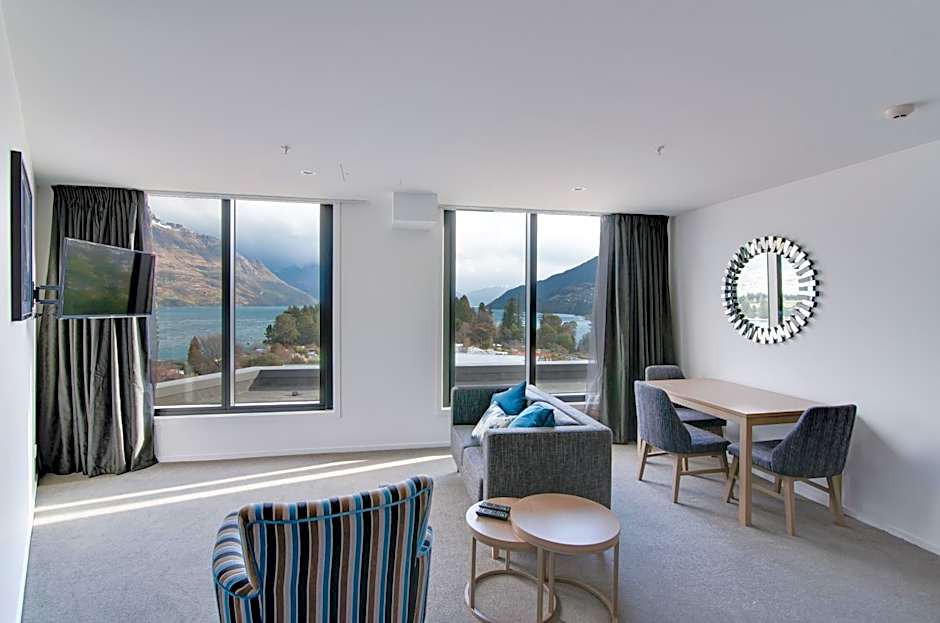 Ramada by Wyndham Queenstown Central