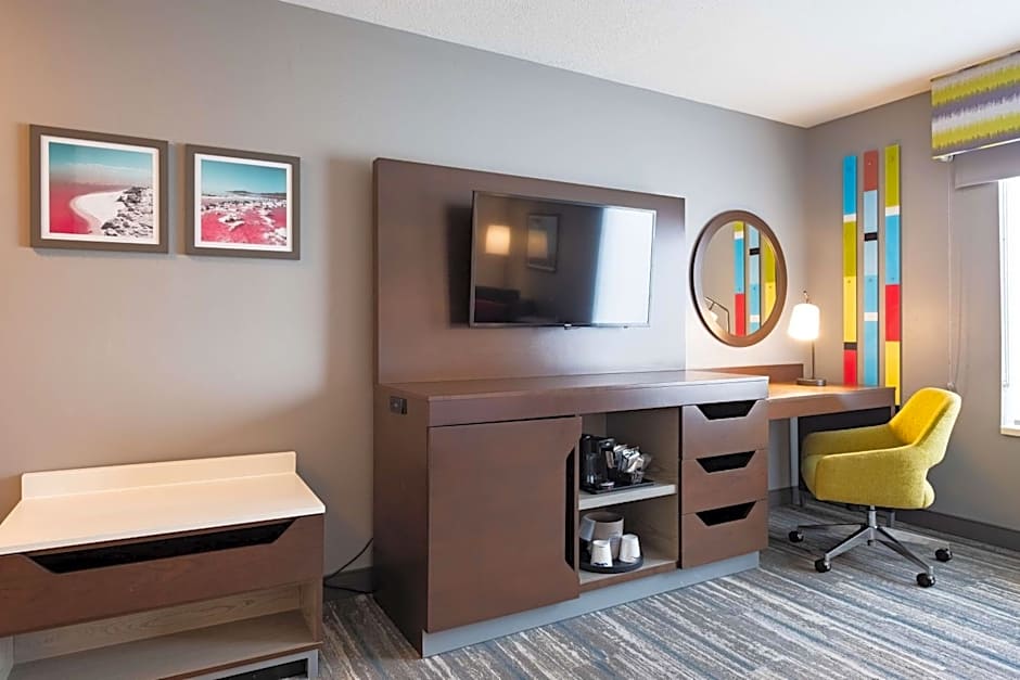 Hampton Inn By Hilton & Suites Salt Lake City Airport, Ut