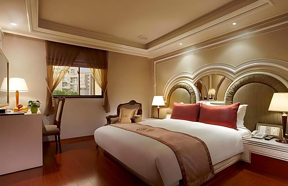 Charming Castle Hotel