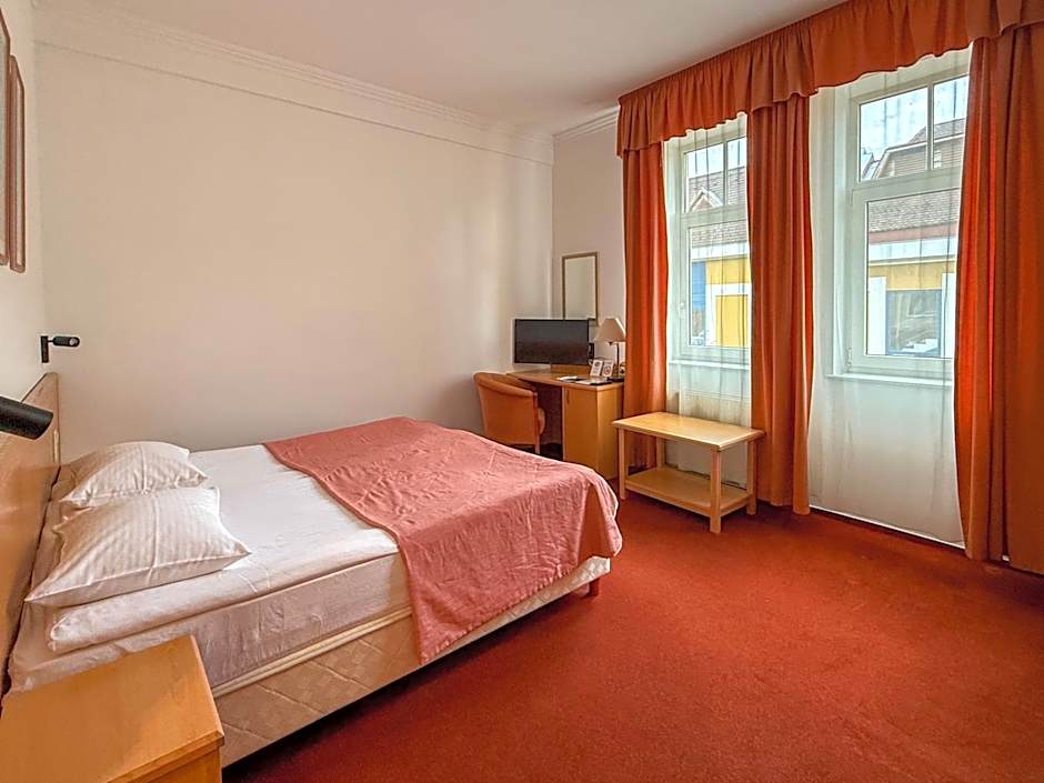Hotel Central