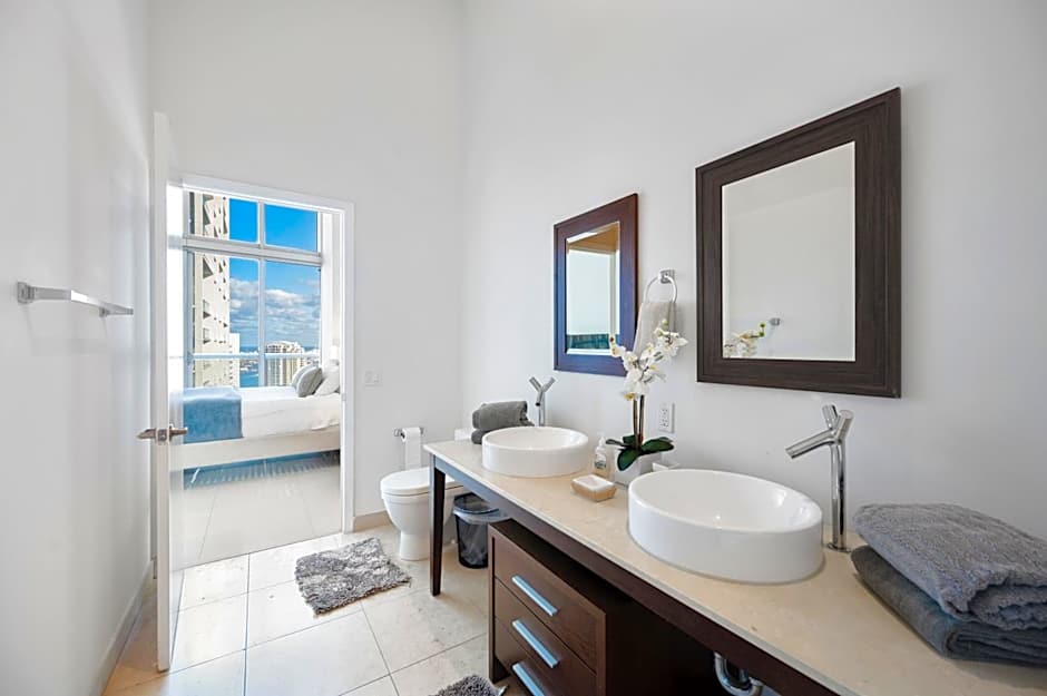 Icon Brickell Residences