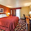 Quality Inn & Suites Kansas City I-435n Near Sports Complex