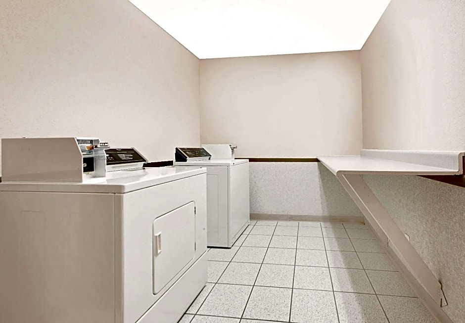 Microtel Inn & Suites by Wyndham Joplin
