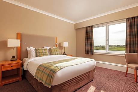 Superior Double Room with Golf View