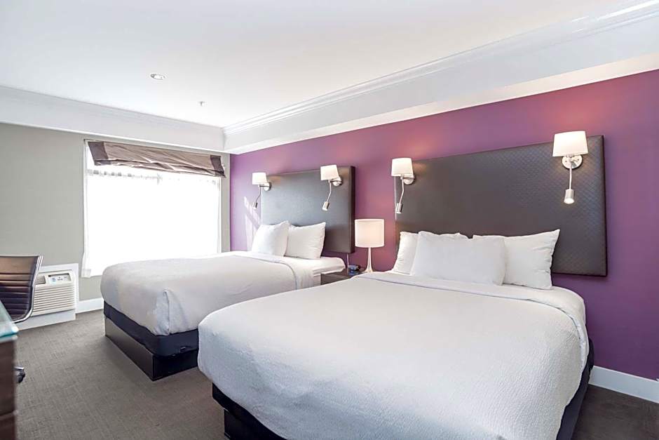 Photo 1 of 5 of Standard 2 Queen Beds, City View