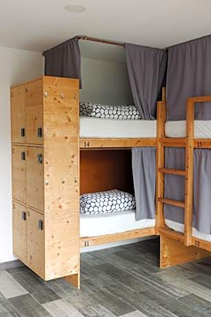 Single Bed in 6-Bed Dormitory Room