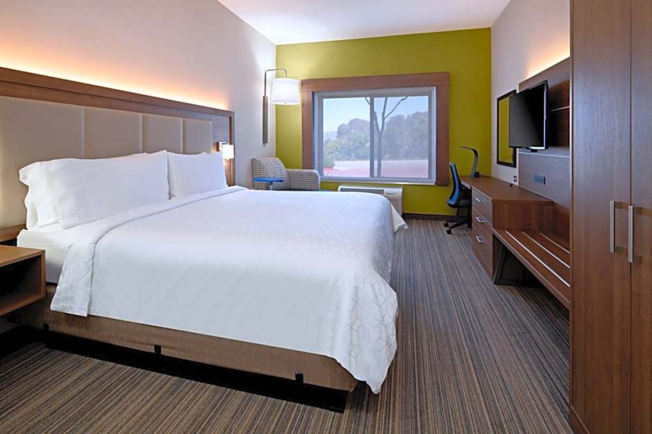 Holiday Inn Express Hotel & Suites Atascadero By IHG