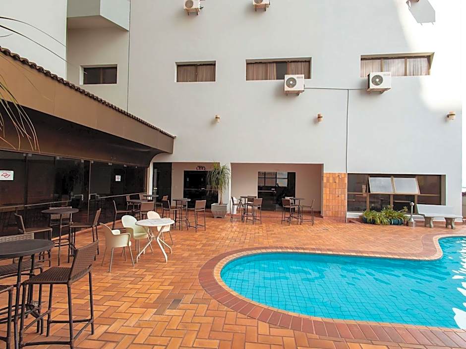 Ibis Styles Presidente Prudente, Portal of the West