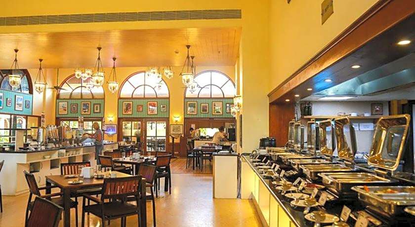 Acron Candolim Regina