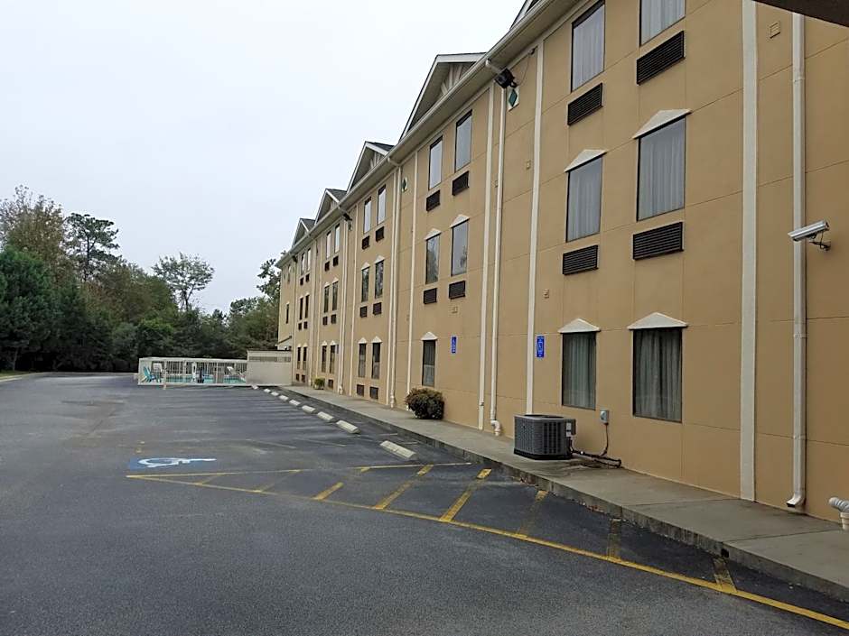 Baymont by Wyndham Grovetown Augusta