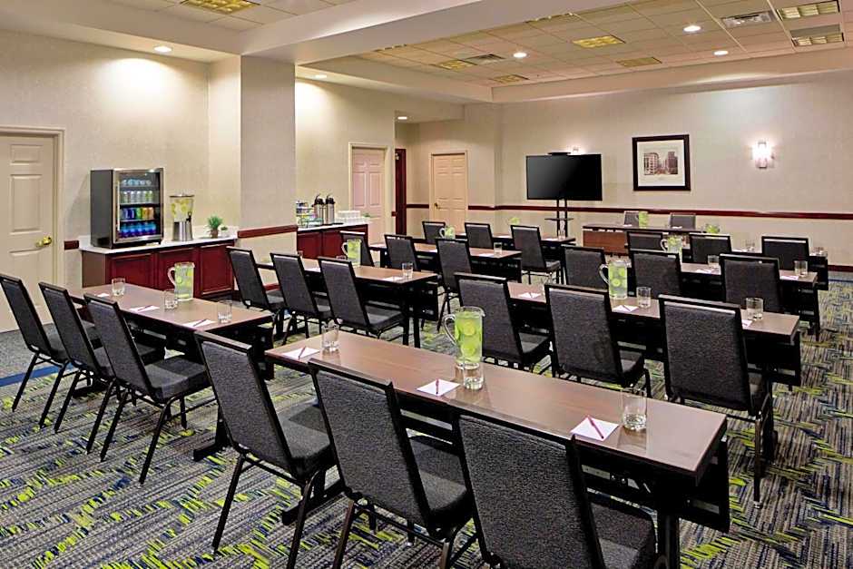 Residence Inn by Marriott Milwaukee Downtown