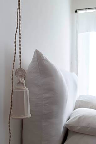 Suite with Garden View