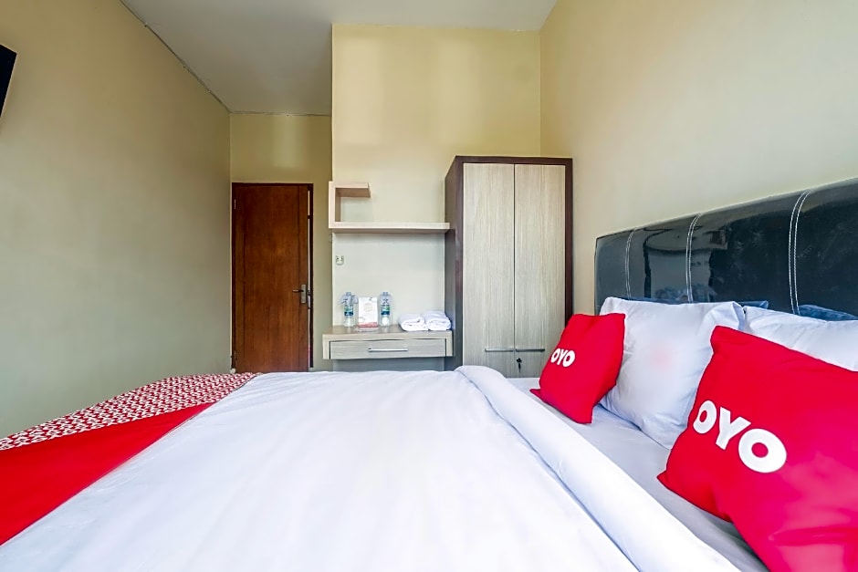 OYO 2132 Pondok Avicenna