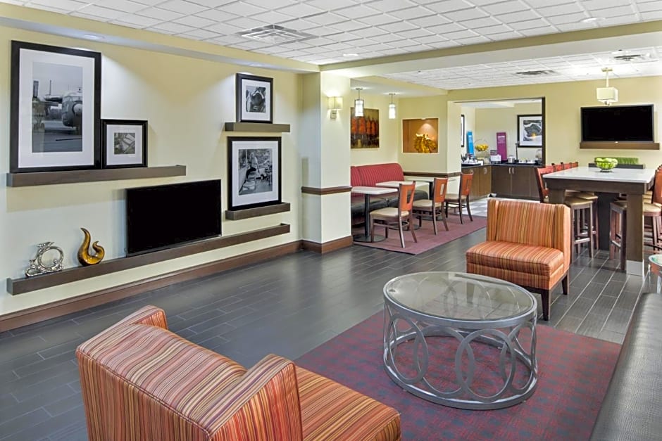 Hampton Inn Hinesville