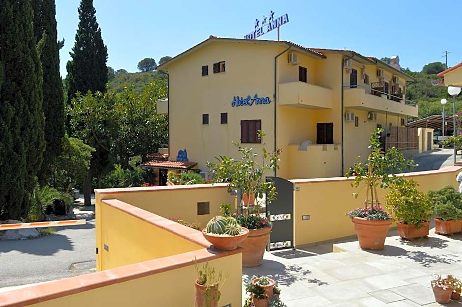 Hotel Anna