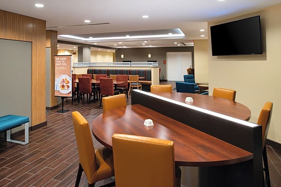 TownePlace Suites by Marriott Detroit Belleville