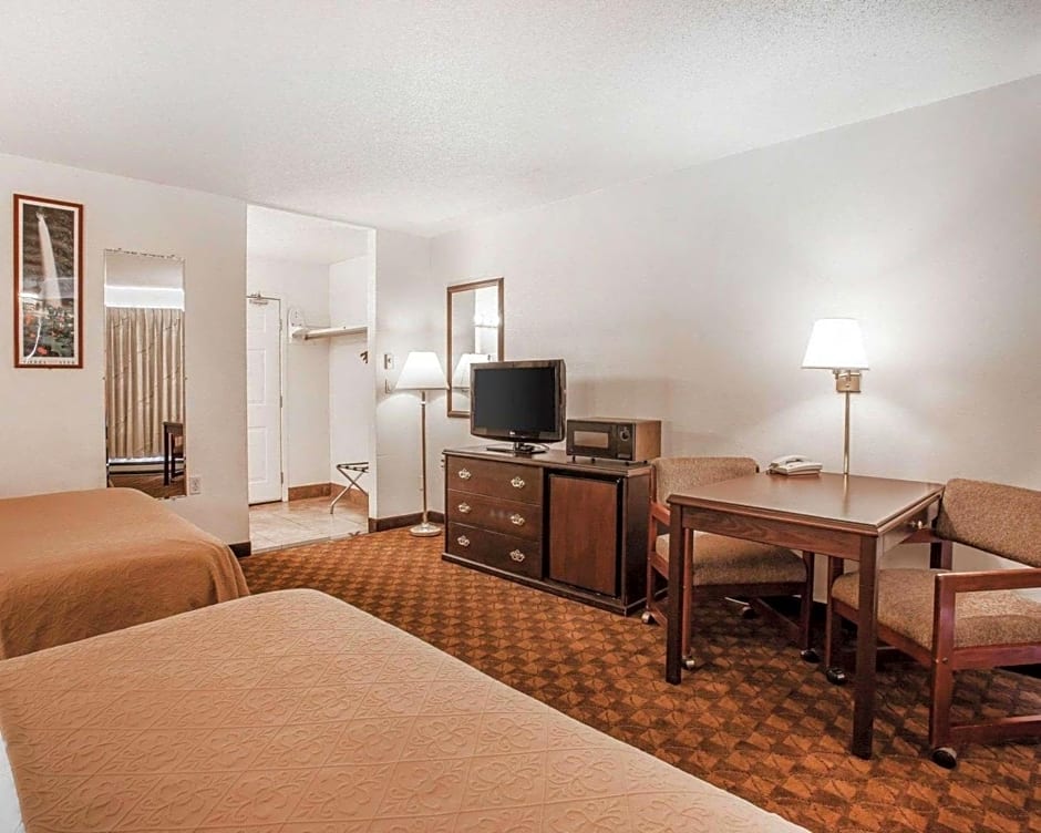 Quality Inn Port Angeles - near Olympic National Park