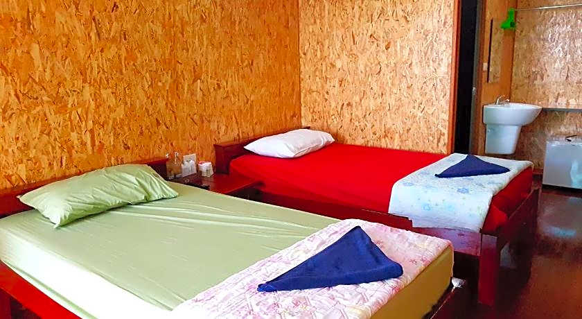 Tamarind Guesthouse Kanchanaburi