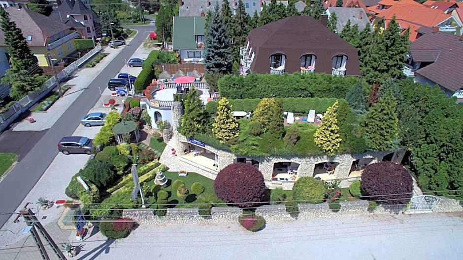 Steinhaus Bed & Breakfast