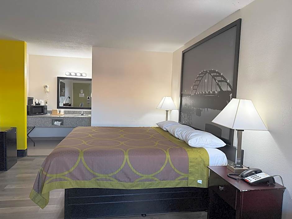 Super 8 by Wyndham Monticello AR