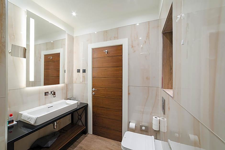 Kalamper Hotel & Spa