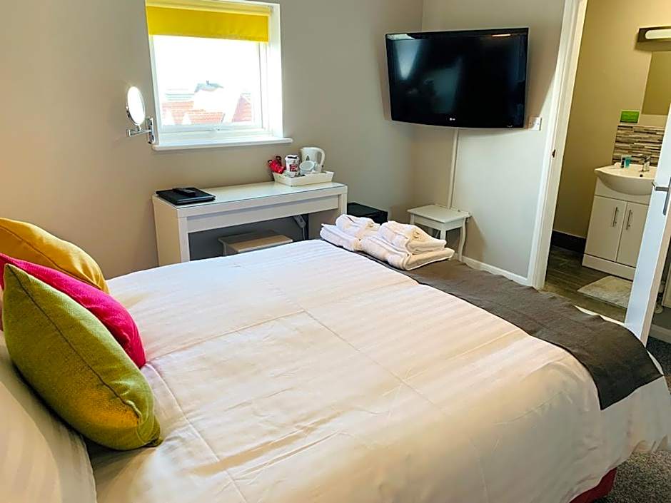 The Greenwich Rooms - Burger & Bird Bar & Restaurant