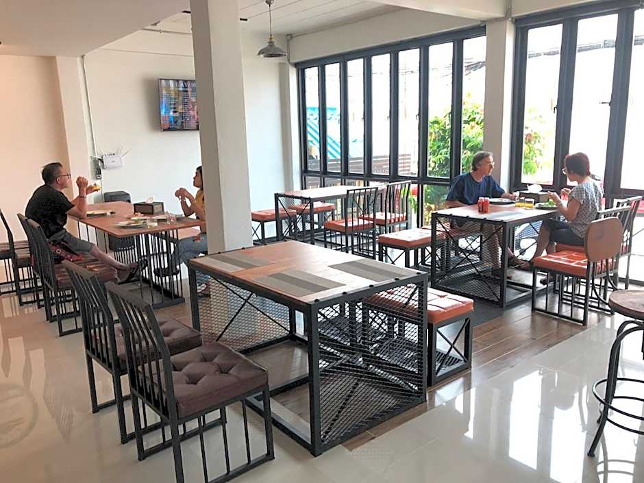 Richmond Nan Hotel