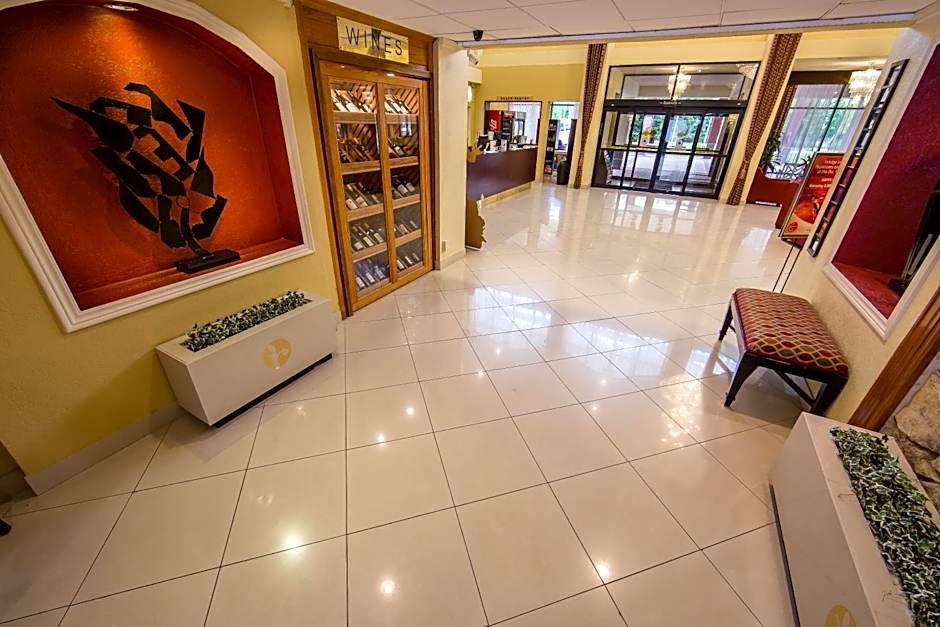 Ramada by Wyndham Houston Intercontinental Airport East