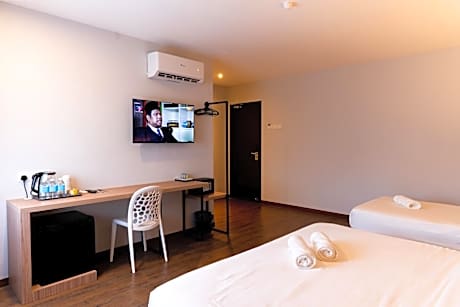 Superior Family Room