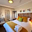 Dolphin Circle Bed and Breakfast