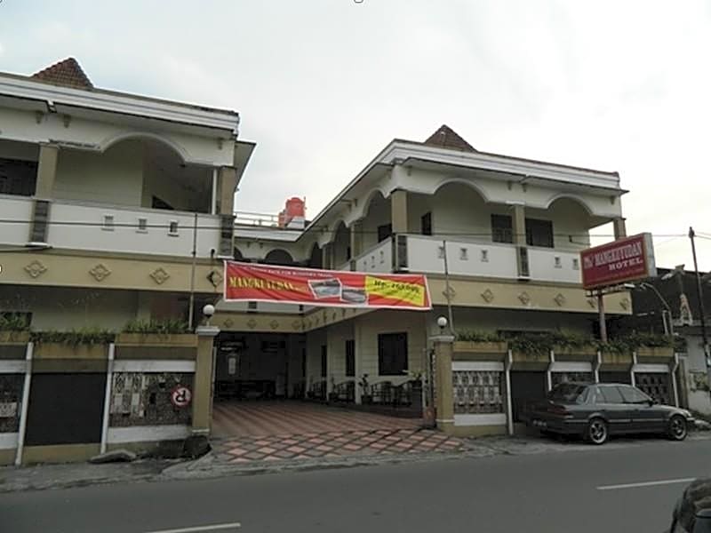 Mangkuyudan Hotel Solo