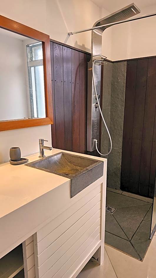 Habitation Villa Les Cassias