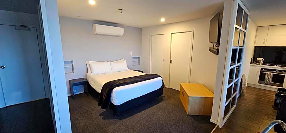 Lakefront Lodge Taupo