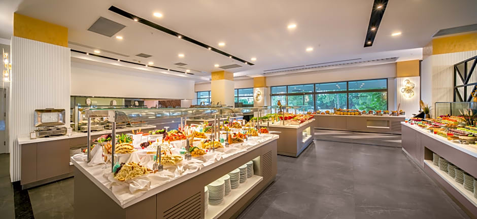 GRAVEL HOTELS SELECT