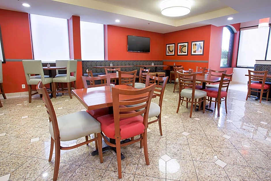 Drury Inn & Suites Joplin