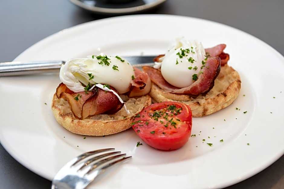 Ibis Melbourne Glen Waverley Hotel