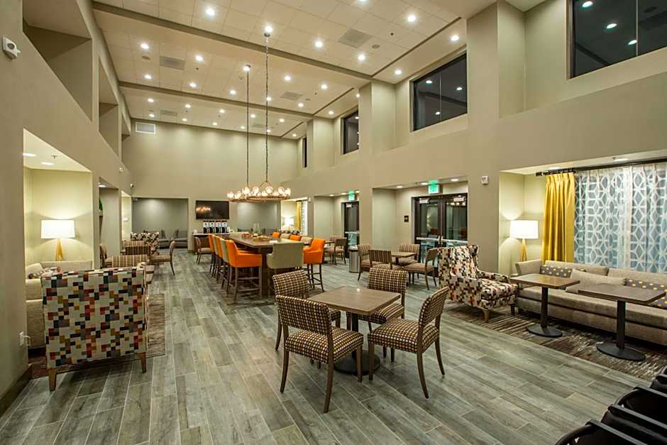Hampton Inn By Hilton & Suites Buellton/Santa Ynez Valley, Ca