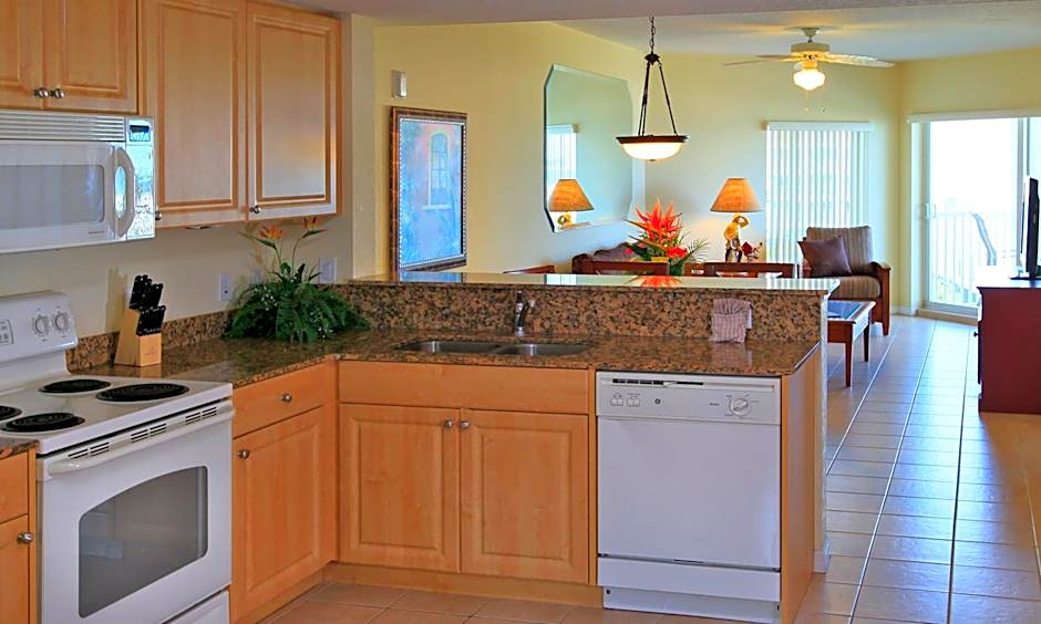 Sunset Vistas 2-Bedroom Beachfront Suites