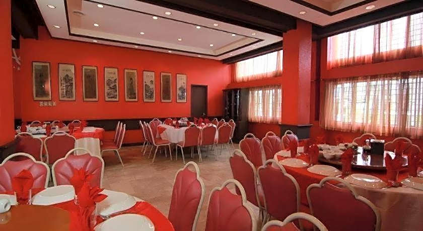 Hotel Supreme