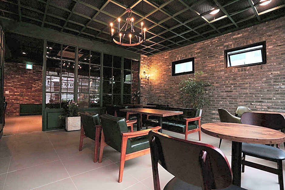 SR Design Hotel