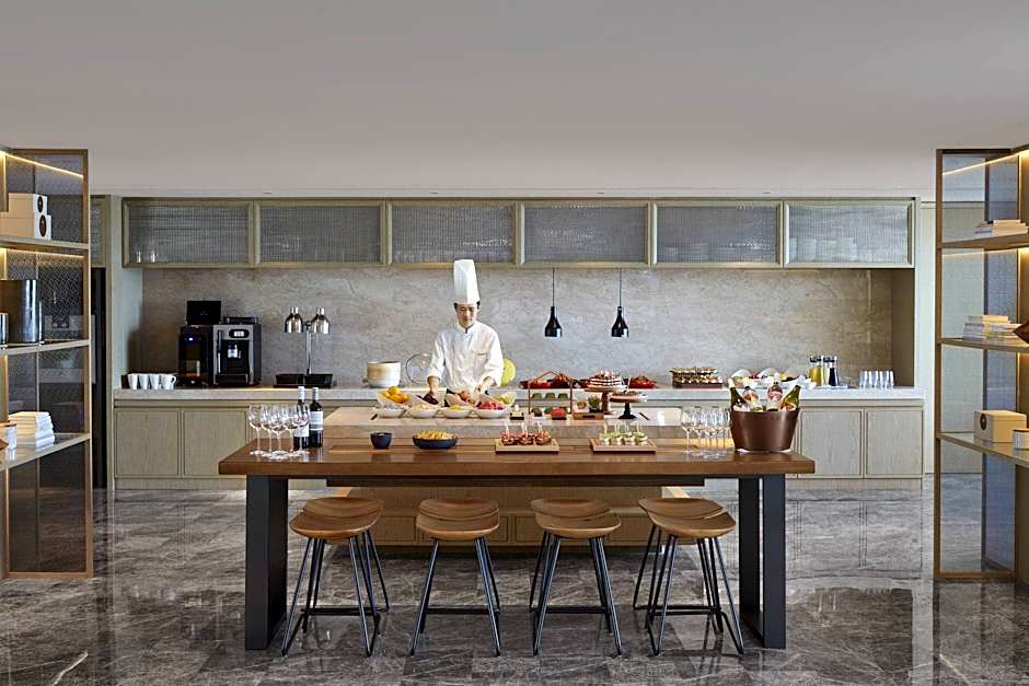 Xuzhou Marriott Hotel Lakeview